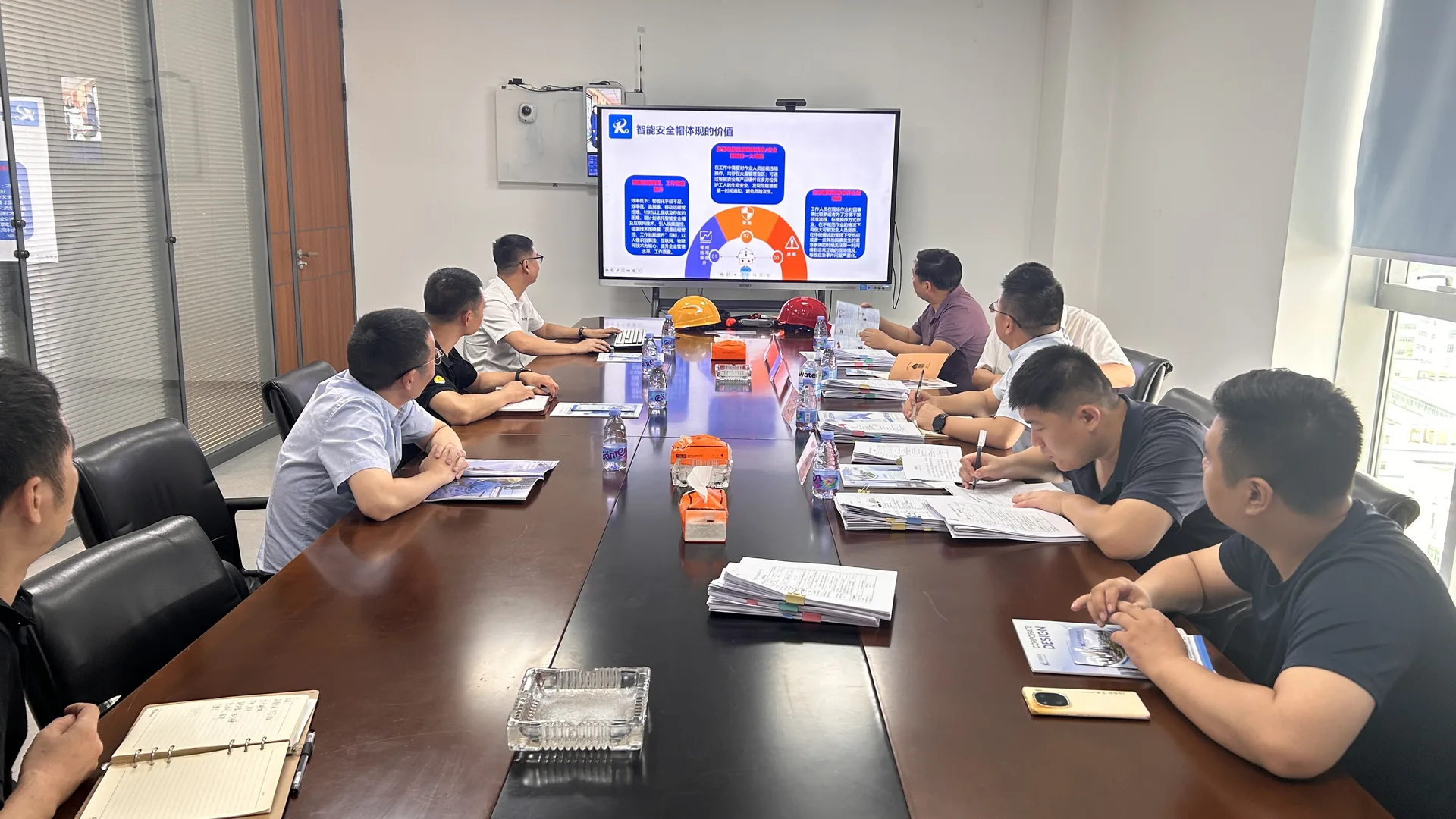 “一带一帽”新政落地,润得科技智能安全帽成践行标杆